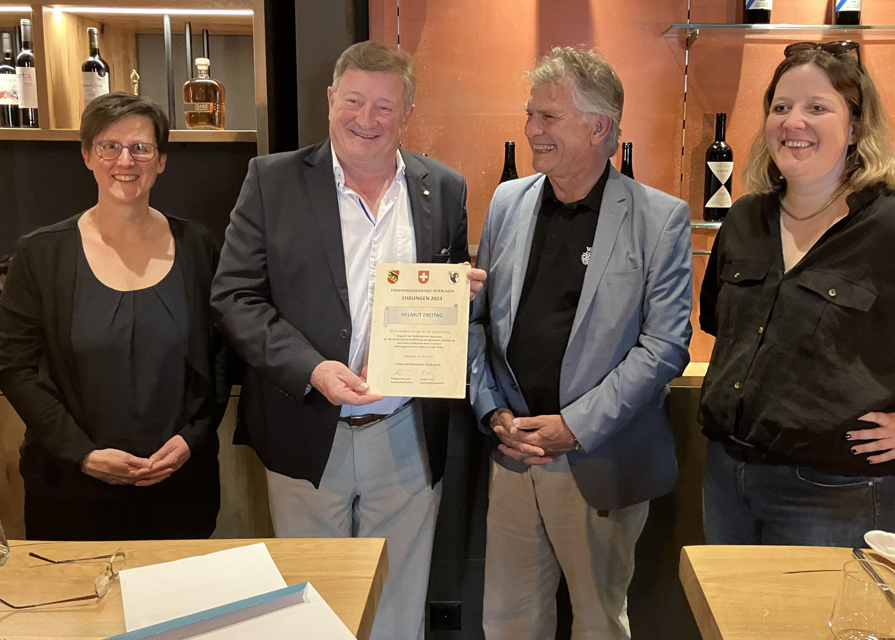 GemInfo Interlaken Ehrung Helmut Freitag